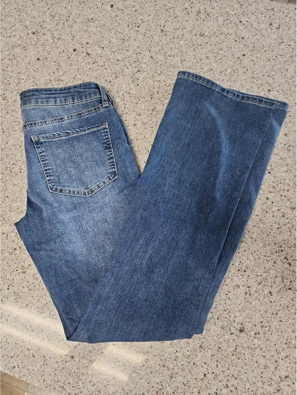 Jeans - Picture 3 of 9